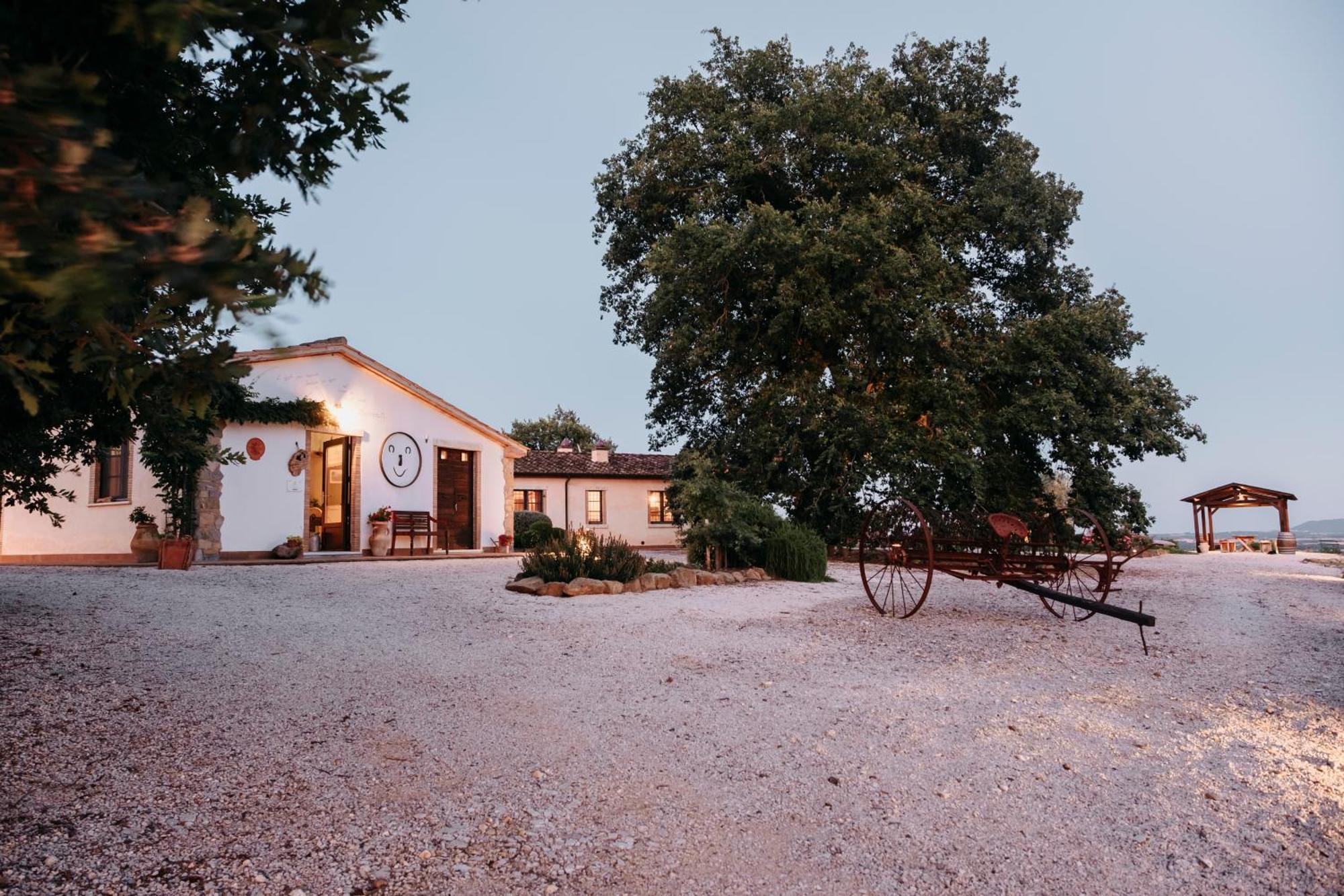 Poggio Al Vento Villa Manciano Exterior photo