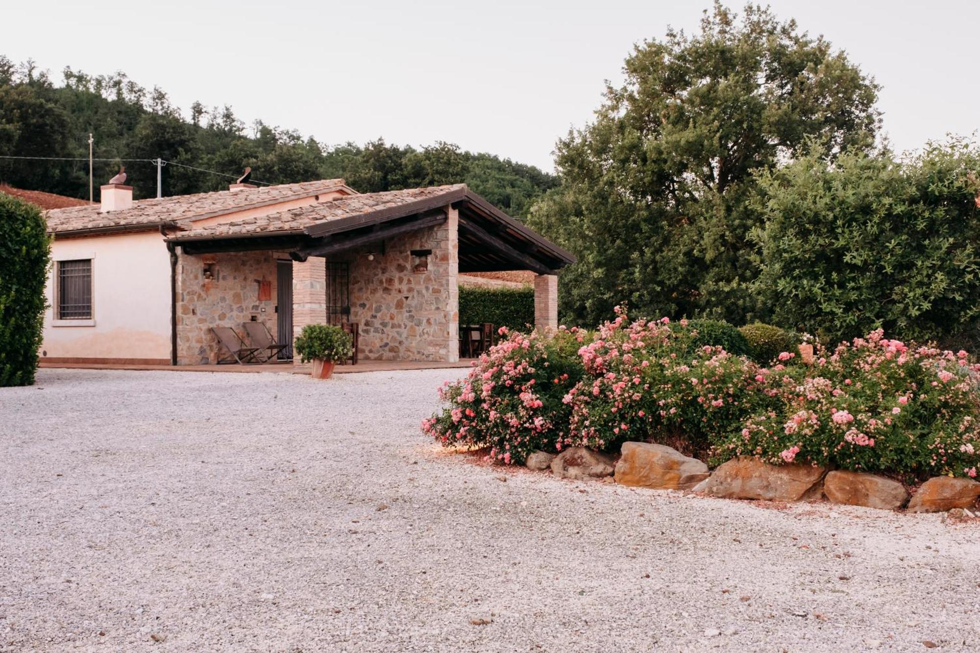 Poggio Al Vento Villa Manciano Exterior photo